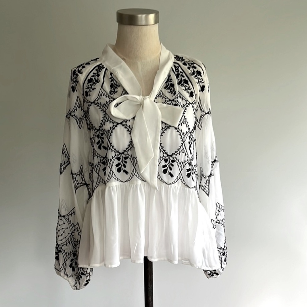 BY ANTHROPOLOGIE LONG-SLEEVE TIE-NECK EMBROIDERED
BLOUSE - Picture 6 of 11